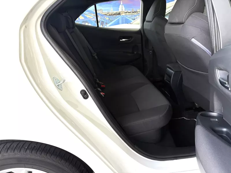 Toyota Corolla 1.8 125H Active E-CVT 122cv Hybrid 122 CV Automático